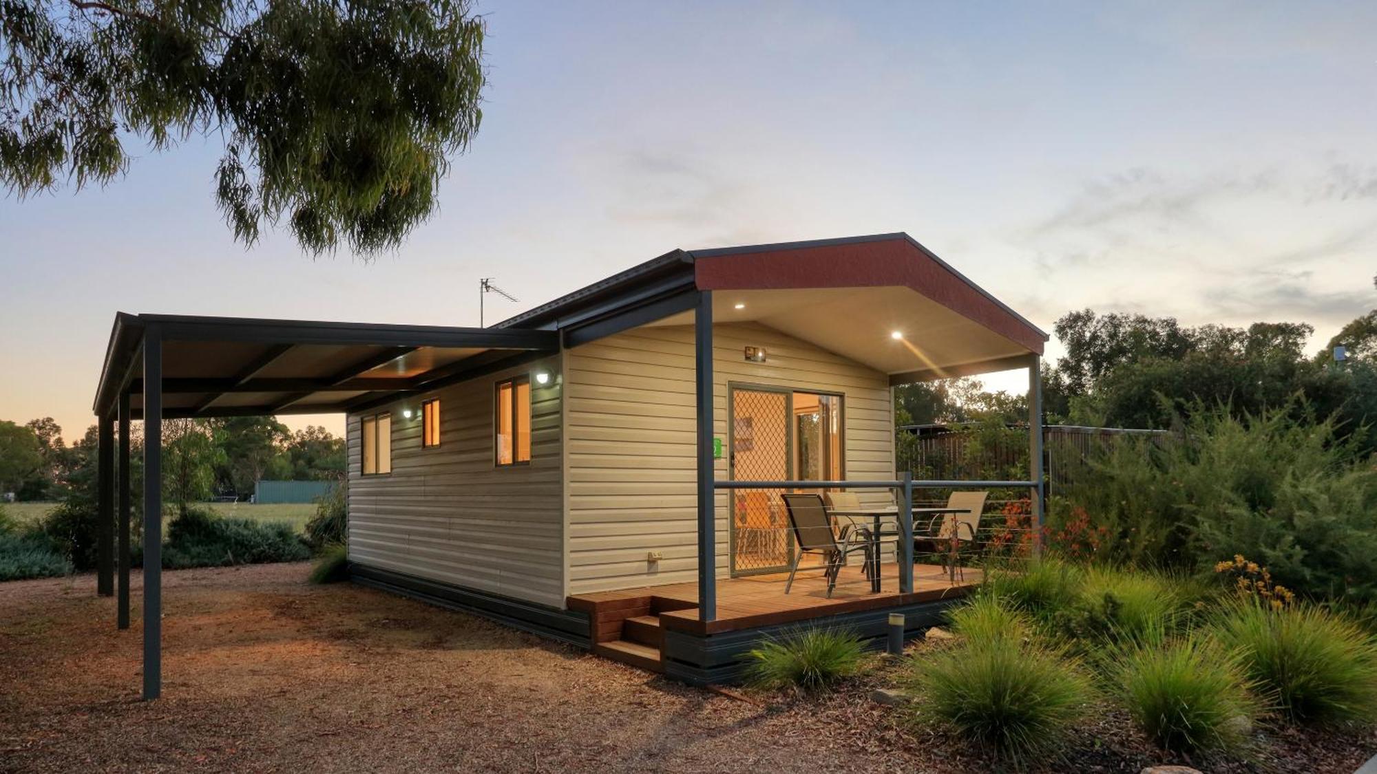Yarrawonga Riverlands Tourist Park 外观 照片