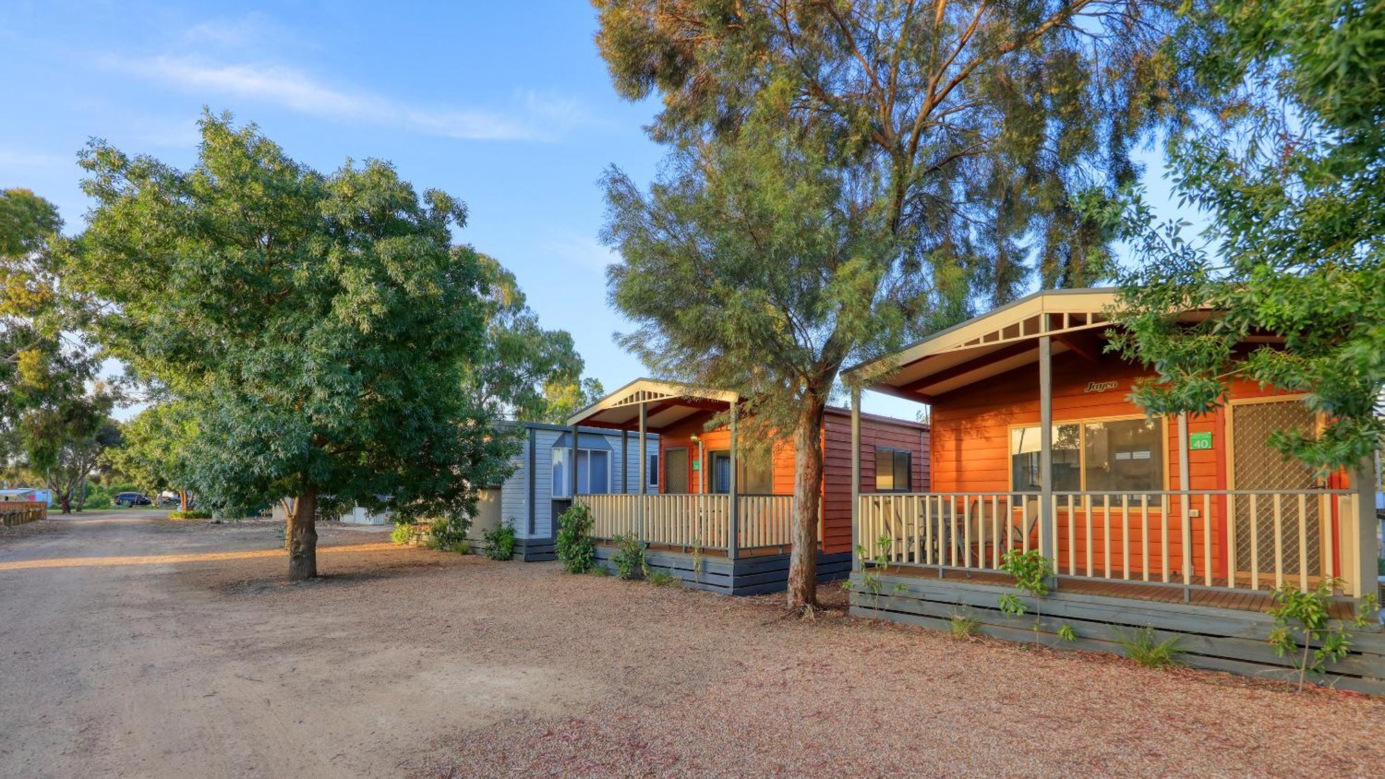 Yarrawonga Riverlands Tourist Park 外观 照片
